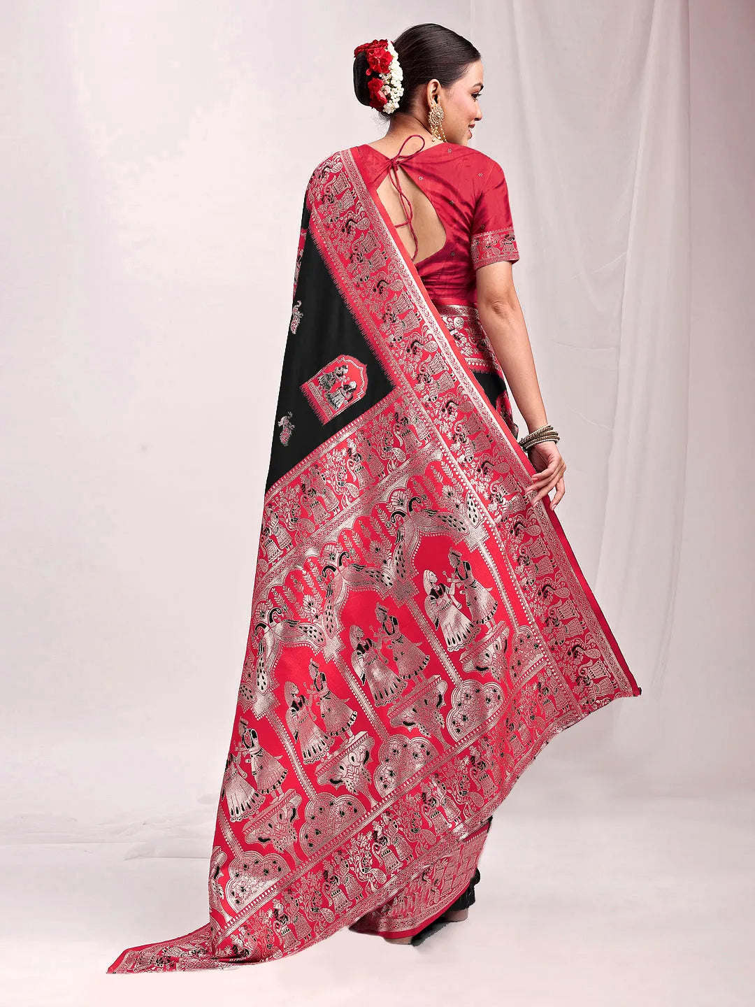 Exquisite Baluchari Silk Saree