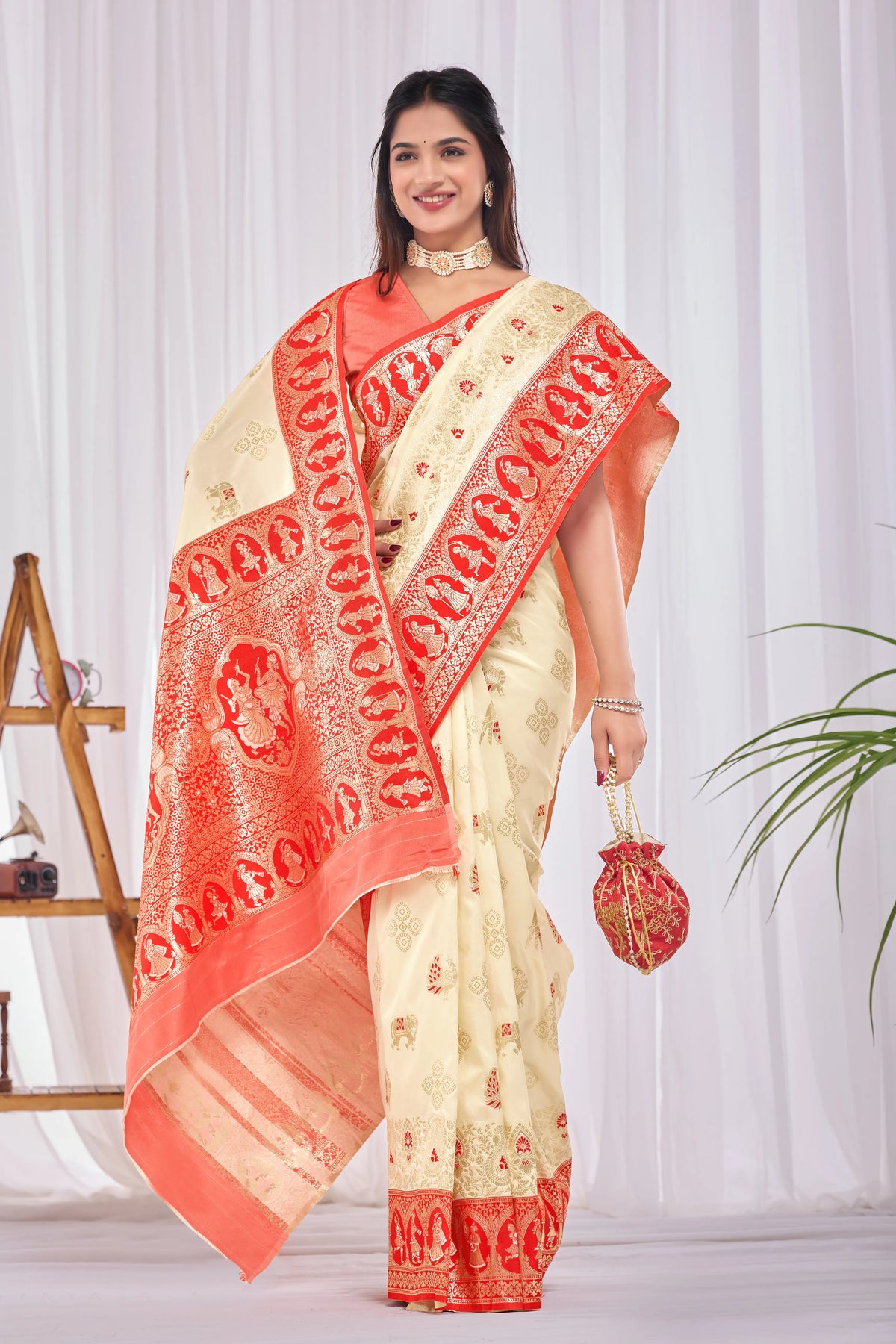 Timeless Bengali Baluchari Saree