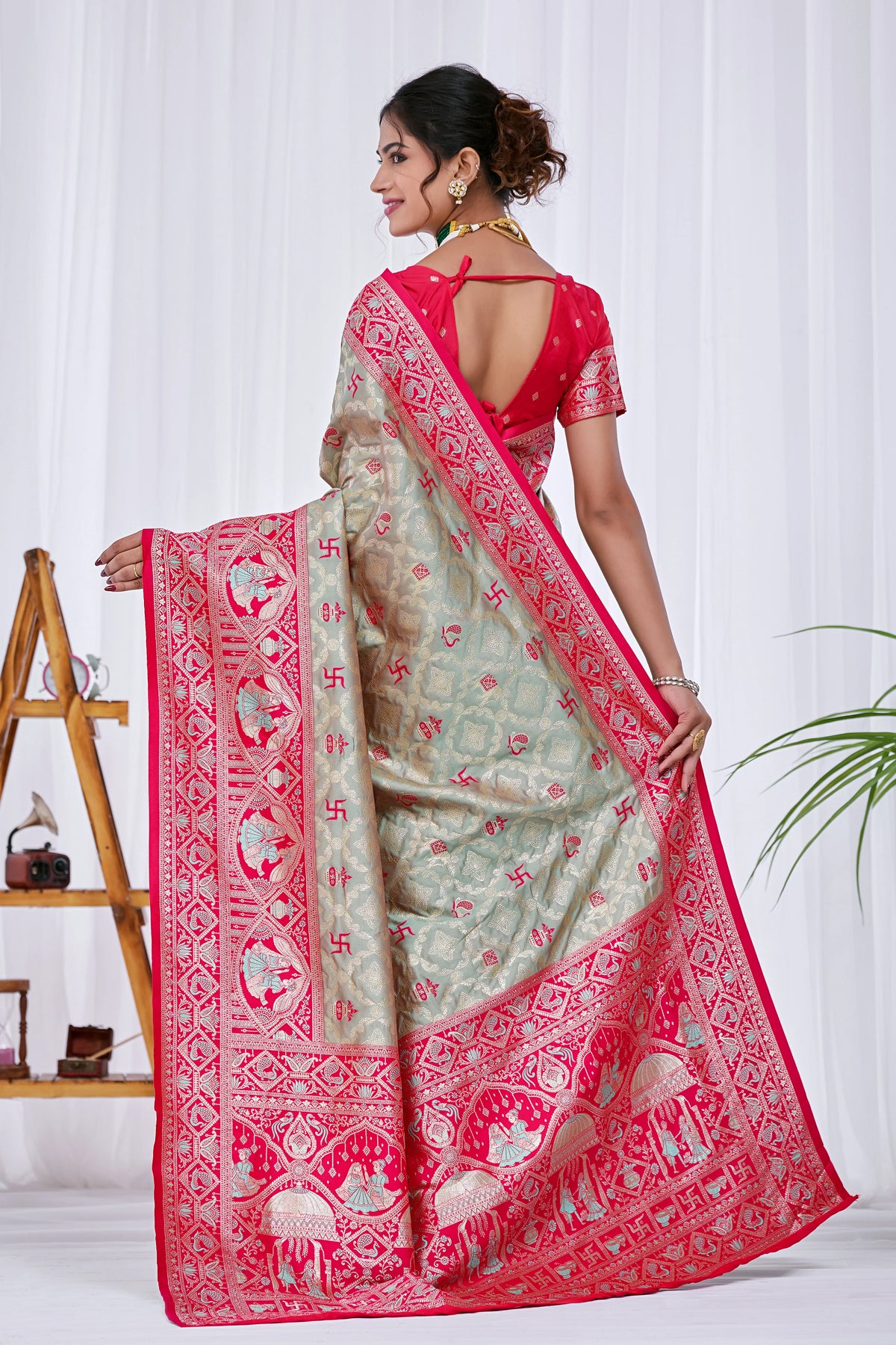 Maharani Banarasi Silk Saree