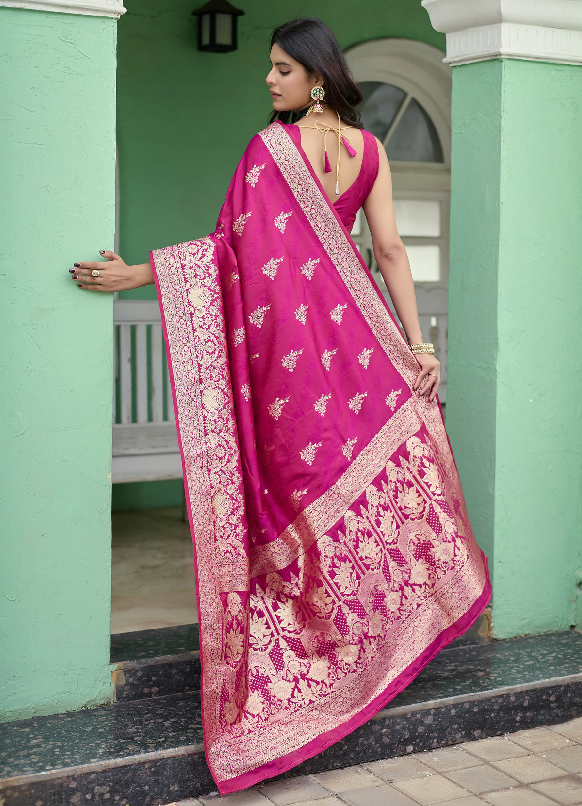 Royal Magenta Pink Golden Zari Banarasi Silk Saree